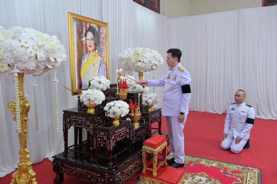 จังหวัดกำแพงเพชรประกอบพิธีบำเพ็ญกุศลปัญญาสมวาร 50 วัน เพื่ออุทิศถวายเป็นพระราชกุศล แด่สมเด็จพระนางเจ้าสิริกิติ์ พระบรมราชินีนาถ พระบรมราชชนนีพันปีหลวง ในวาระครบ 50 วัน (ปัญญาสมวาร) แห่งการสวรรคต