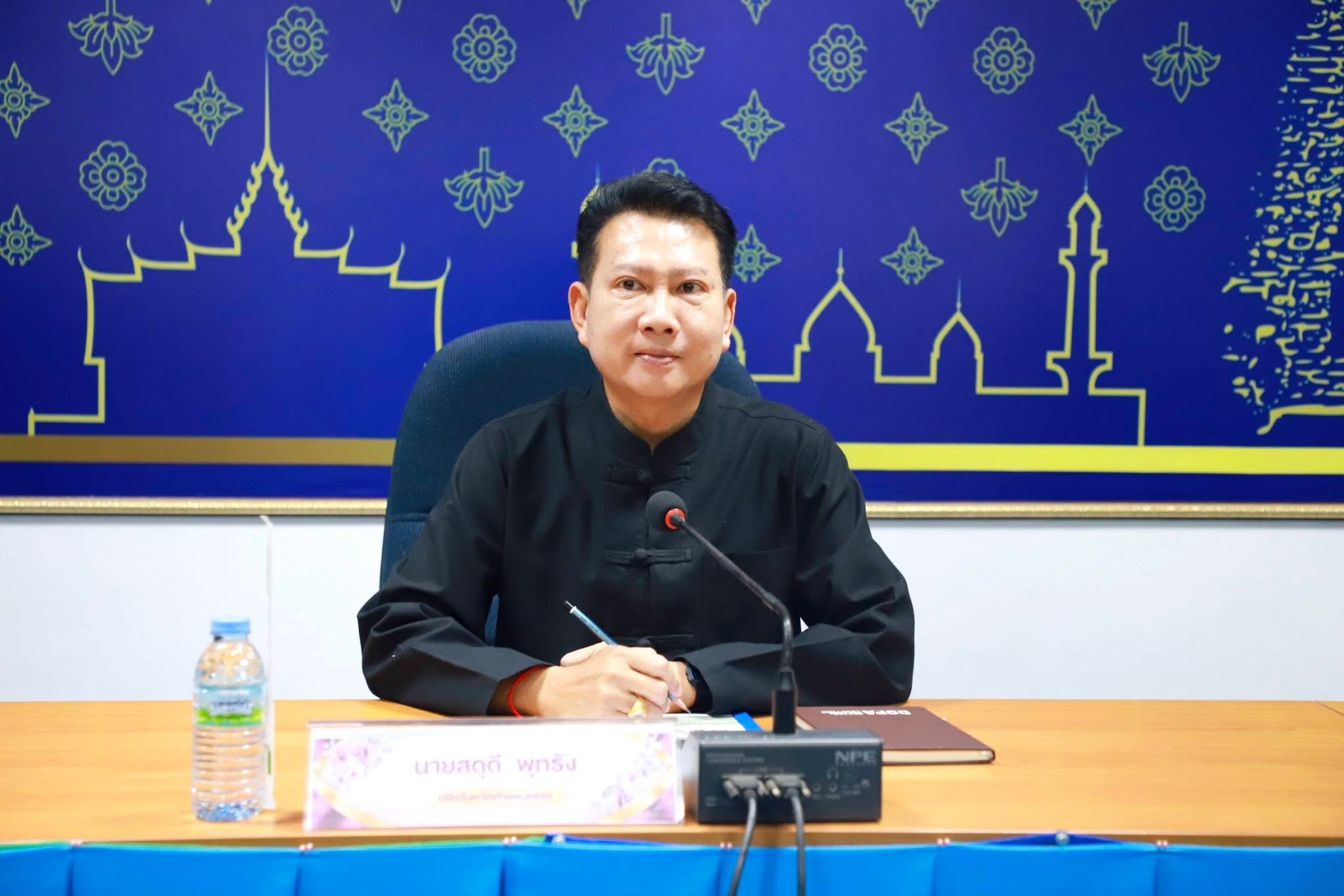 สำนักงานวัฒนธรรมจังหวัดกำแพงเพชร จัดการประชุมเชิงปฏิบัติการขับเคลื่อนจังหวัดคุณธรรมตามคุณธรรมเป้าหมาย &ldquo;คนกำแพงเพชร มีวินัย ใฝ่สุจริต มีจิตอาสา &ldquo; และแนวทางการประเมินชุมชน องค์กร และอำเภอคุณธรรมฯ (ระดับปลัดอำเภอและเจ้าหน้าที่ผู้รับผิดชอบ) ประจำปีงบประมาณ พ.ศ. 2569 