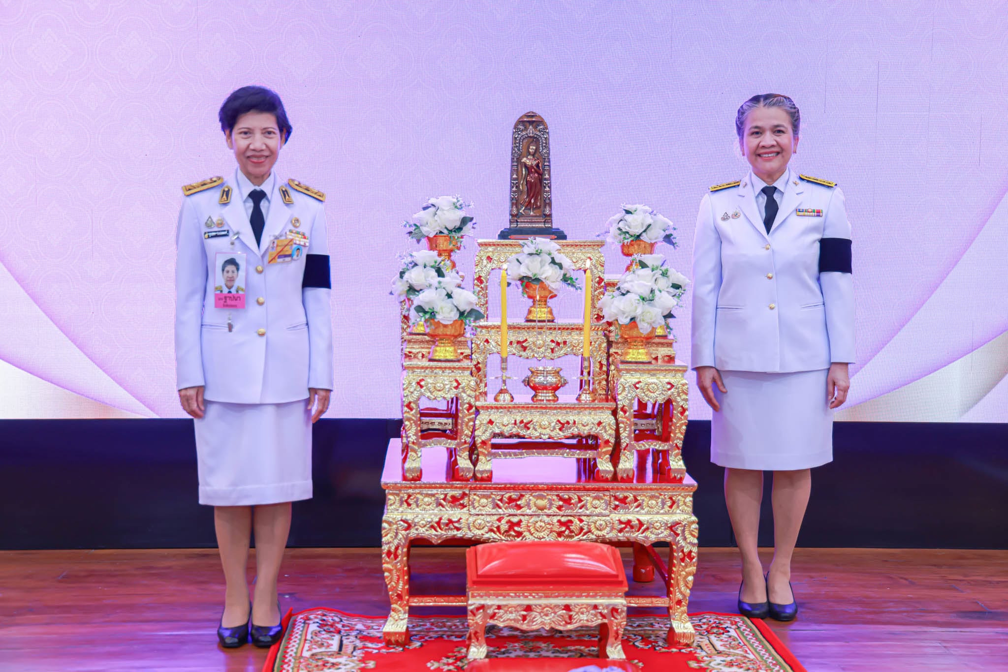 สมเด็จพระกนิษฐาธิราชเจ้า กรมสมเด็จพระเทพรัตนราชสุดาฯ สยามบรมราชกุมารี ทรงพระกรุณาโปรดเกล้าฯ พระราชทาน &ldquo;พระพุทธสิรินธรเทพรัตน์มงคลภูวดลสันติ&rdquo; แก่โรงพยาบาลกำแพงเพชร เพื่อเป็นสิ่งยึดเหนี่ยวจิตใจแก่ข้าราชการ บุคลากรทางการแพทย์ เจ้าหน้าที่ และประชาชนผู้รับบริการ